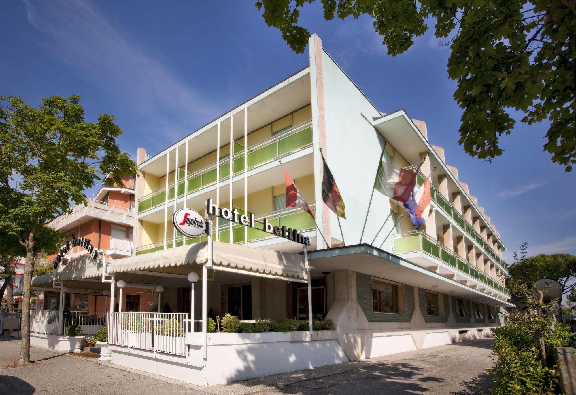Hotel Bettina Lido di Jesolo Exterior photo